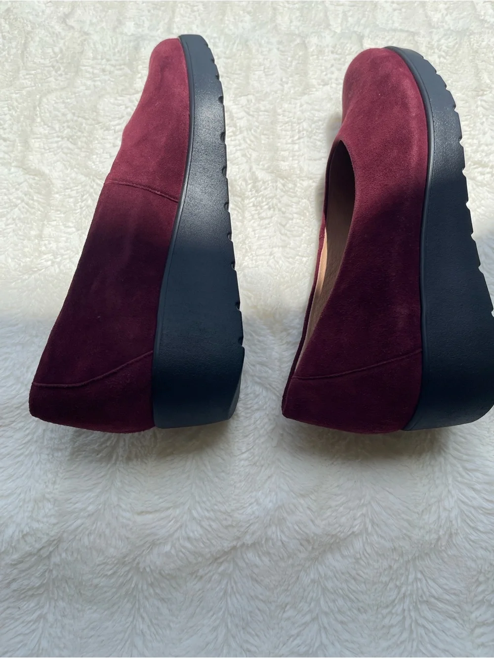 Brioso Waverly Cranberry Suede Platform Wedge Pumps | Women’s 9M | NWOT
